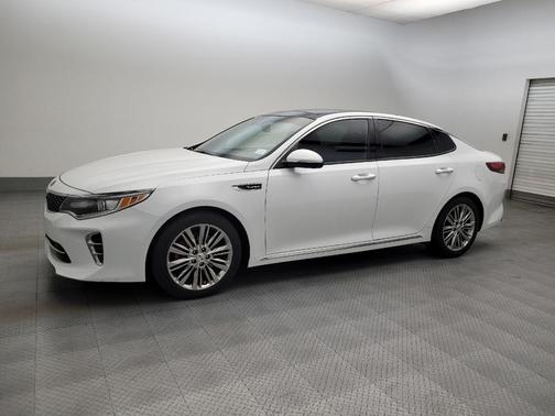 Snow White Pearl 2016 Kia Optima SXL Turbo