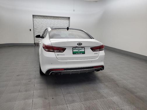 Snow White Pearl 2016 Kia Optima SXL Turbo