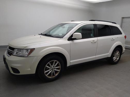 White 2015 Dodge Journey SXT