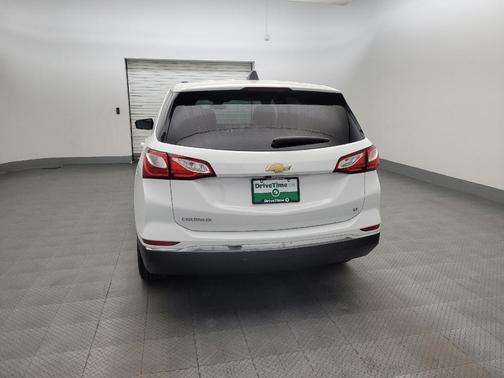 White 2019 Chevrolet Equinox 1LT