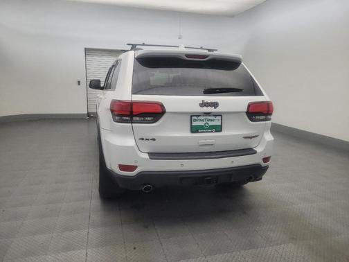 Bright White Clearcoat 2017 Jeep Grand Cherokee Trailhawk