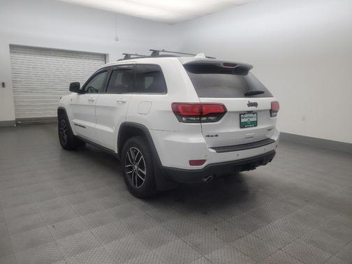 Bright White Clearcoat 2017 Jeep Grand Cherokee Trailhawk