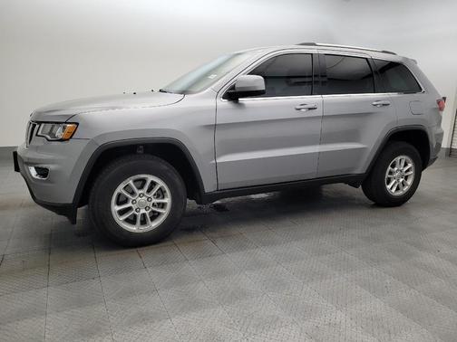 2020 Jeep Grand Cherokee Laredo