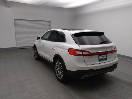 White Platinum Metallic Tri-Coat 2016 Lincoln MKX Reserve