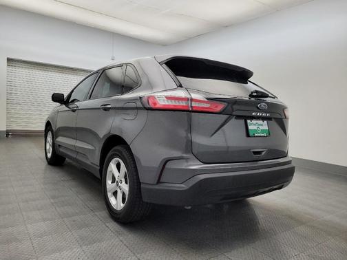 2021 Ford Edge SE