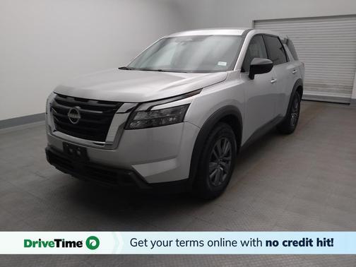 2023 Nissan Pathfinder S FWD