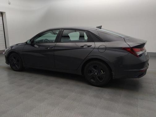 Portofino Gray 2022 Hyundai ELANTRA SEL