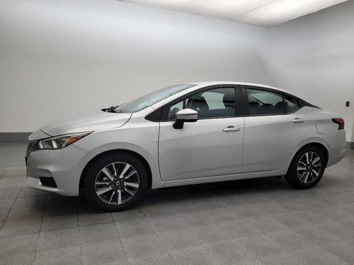 2021 Nissan Versa 1.6 SV