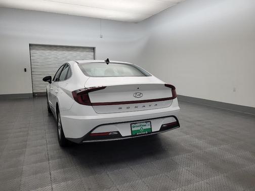 2023 Hyundai SONATA SE