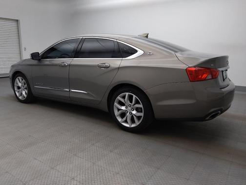 Pepperdust Metallic 2019 Chevrolet Impala Premier 2LZ