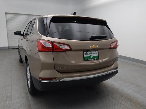 Tan 2019 Chevrolet Equinox 1LT