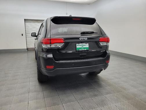 2022 Jeep Grand Cherokee Laredo