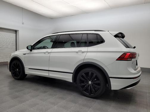 2021 Volkswagen Tiguan 2.0T SE R-Line Black