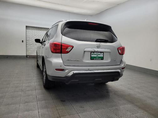 2019 Nissan Pathfinder SV
