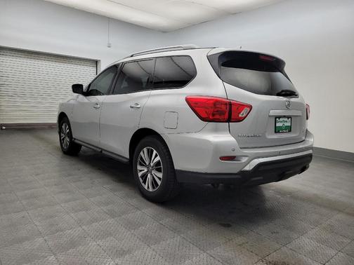 2019 Nissan Pathfinder SV