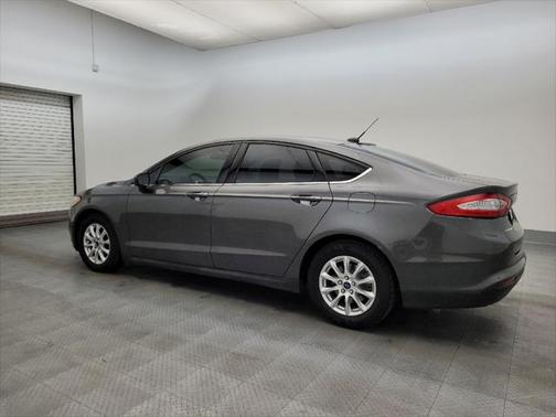 2016 Ford Fusion S
