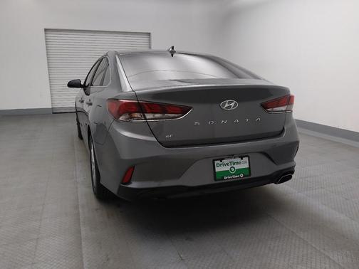 Machine Gray 2019 Hyundai SONATA SE