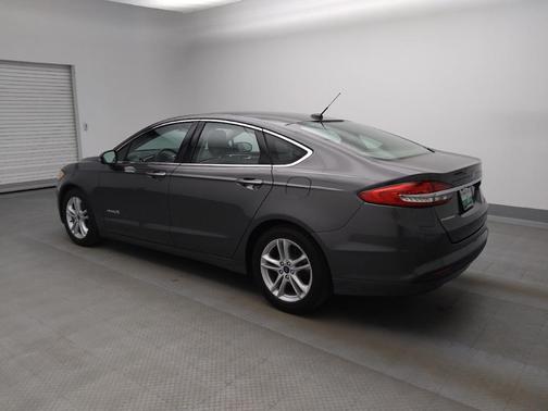 2018 Ford Fusion Hybrid SE