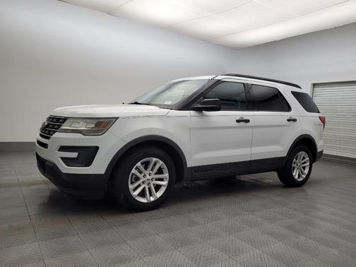 2016 Ford Explorer Base