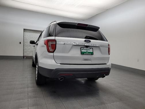2016 Ford Explorer Base