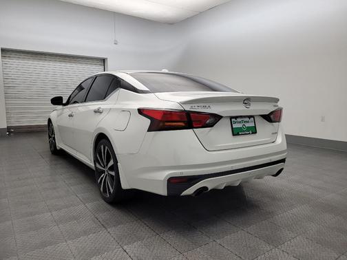 2020 Nissan Altima Platinum VC-Turbo FWD