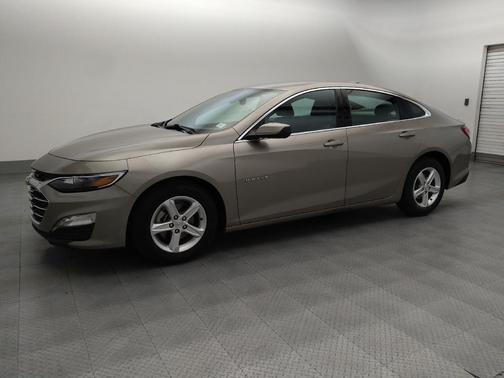 Mineral Gray Metallic 2022 Chevrolet Malibu FWD LT