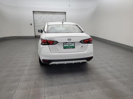 Fresh Powder 2024 Nissan Versa 1.6 S
