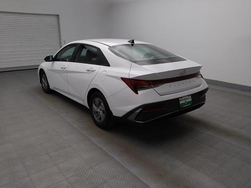 Serenity White 2024 Hyundai ELANTRA SE