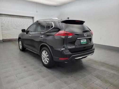 Magnetic Black Pearl 2020 Nissan Rogue SV