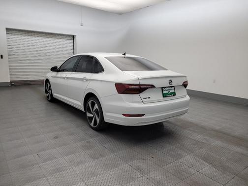 White 2019 Volkswagen Jetta 1.4T SE