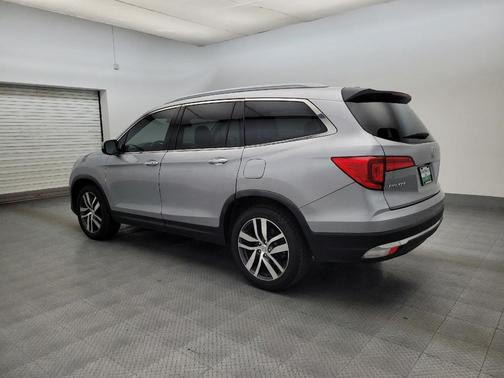 Modern Steel Metallic 2016 Honda Pilot Touring