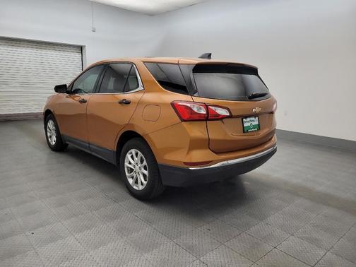 Orange Burst Metallic 2018 Chevrolet Equinox LT