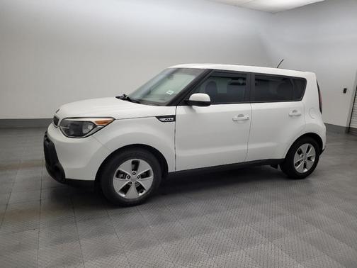 Clear White 2015 Kia Soul Base