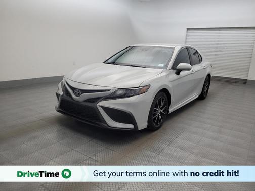 Celestial Silver Metallic 2023 Toyota Camry SE