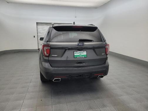 Magnetic Metallic 2016 Ford Explorer Sport