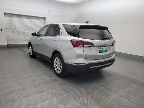 Silver Ice Metallic 2022 Chevrolet Equinox 1LT