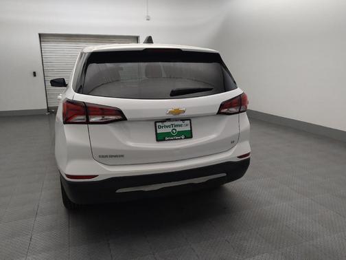 White 2022 Chevrolet Equinox 1LT