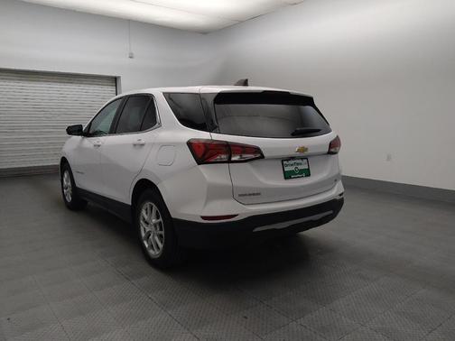 White 2022 Chevrolet Equinox 1LT