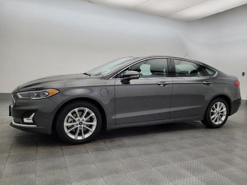 2019 Ford Fusion Energi Titanium