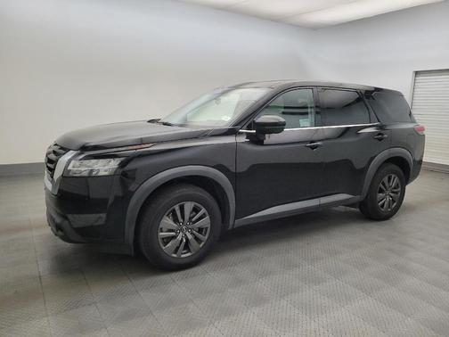 Super Black 2022 Nissan Pathfinder S 2WD
