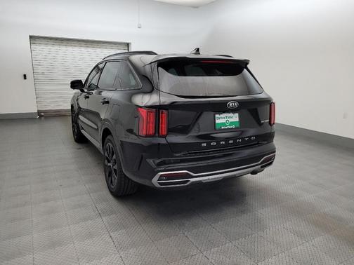 Black 2021 Kia Sorento SX