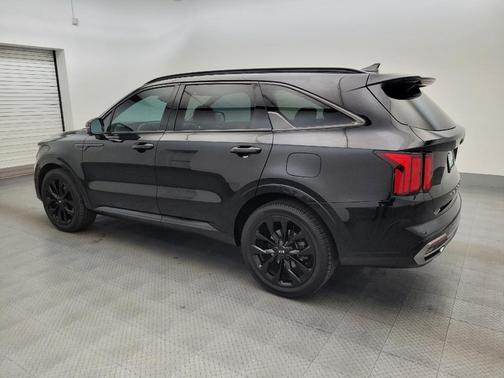 Black 2021 Kia Sorento SX