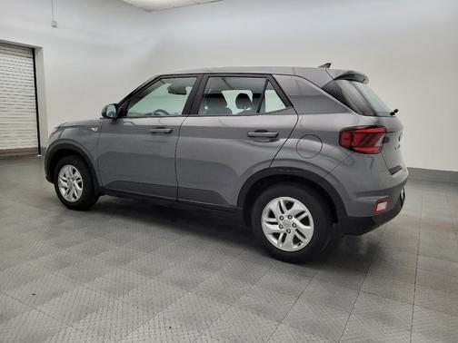 2022 Hyundai VENUE SE