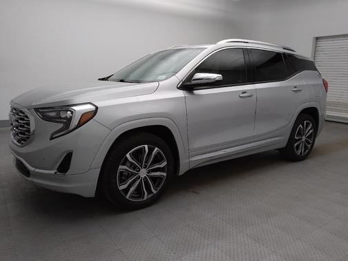 Quicksilver Metallic 2018 GMC Terrain Denali