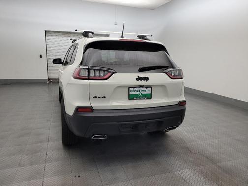 Pearl White Pearlcoat 2019 Jeep Cherokee Altitude