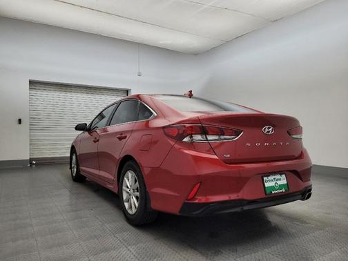 Scarlet Red 2019 Hyundai SONATA SE