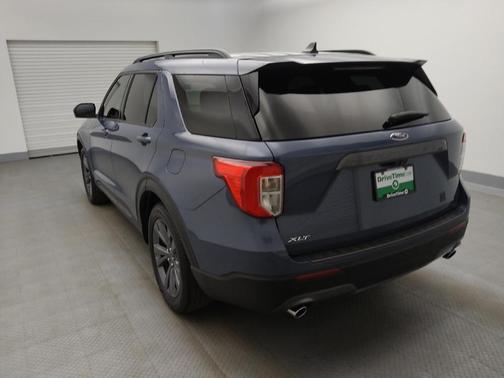 Infinite Blue Metallic Tinted Clearcoat 2021 Ford Explorer XLT