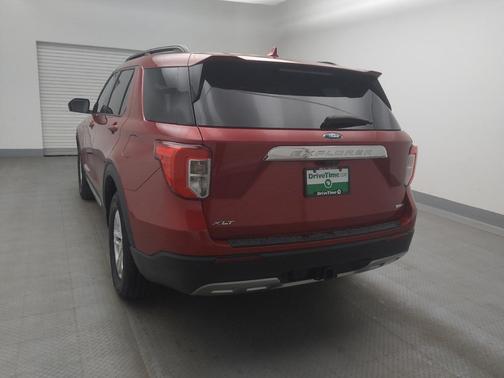 Rapid Red Metallic Tinted Clearcoat 2020 Ford Explorer XLT