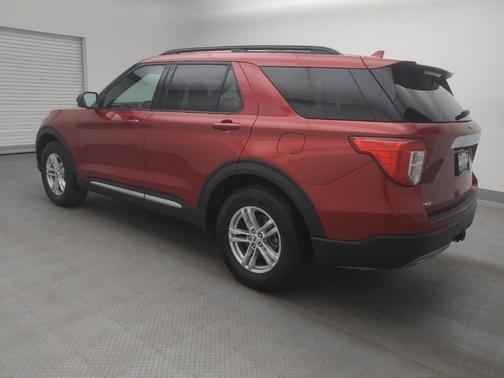Rapid Red Metallic Tinted Clearcoat 2020 Ford Explorer XLT