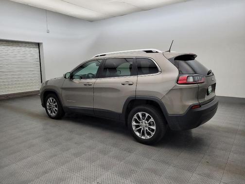 Light Brownstone Pearlcoat 2019 Jeep Cherokee Latitude Plus